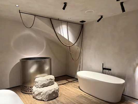 Микроцемент в интерьере «Трёхгорные бани»