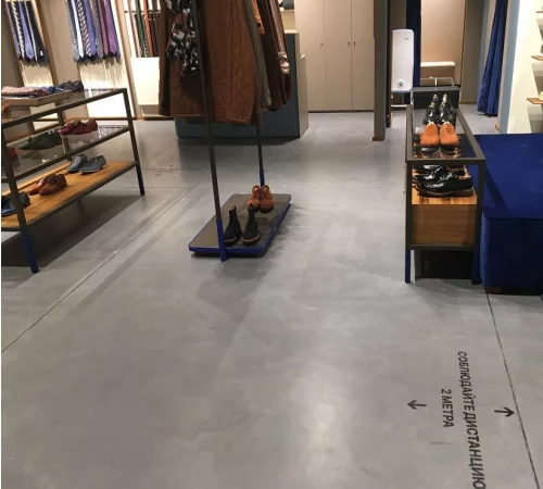 Пол из микробетона в магазине Китон