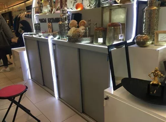 Мебель из микроцемента в Мега Химки Мебель из микроцемента в Мега Химки