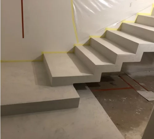 Лестница из микроцемента